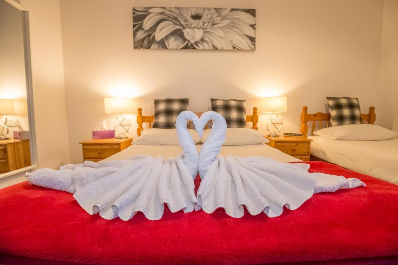 אברדין Granite City Guest House מראה חיצוני תמונה